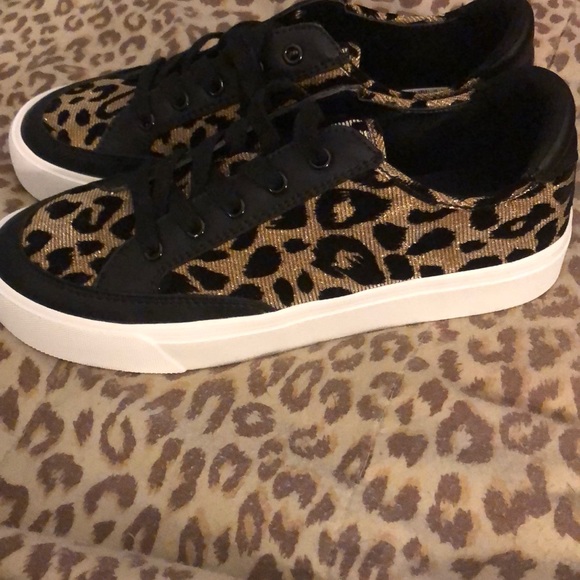 Dkny leopard sneakers Clearance
